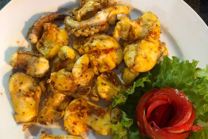 Vườn Bia Lẩu Khuya - Trần Hoà-5